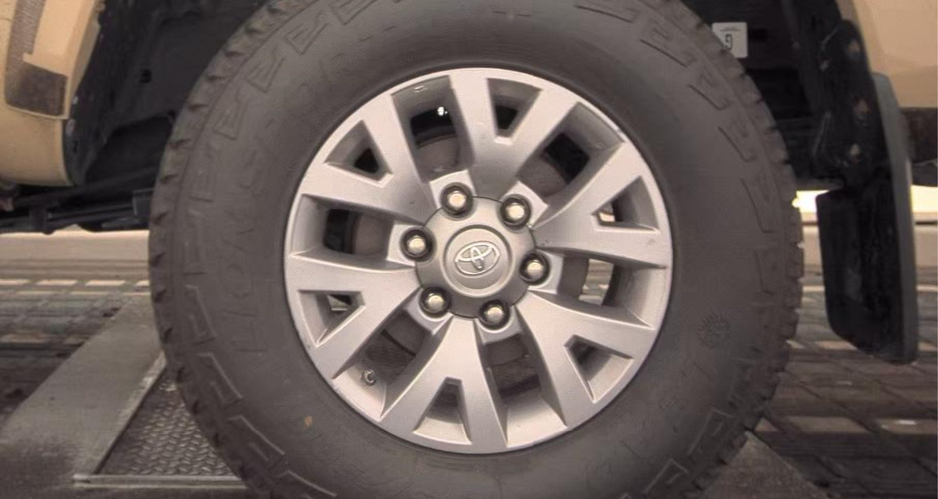 2017 Toyota Tacoma SR5 Crew Cab Medium Bed