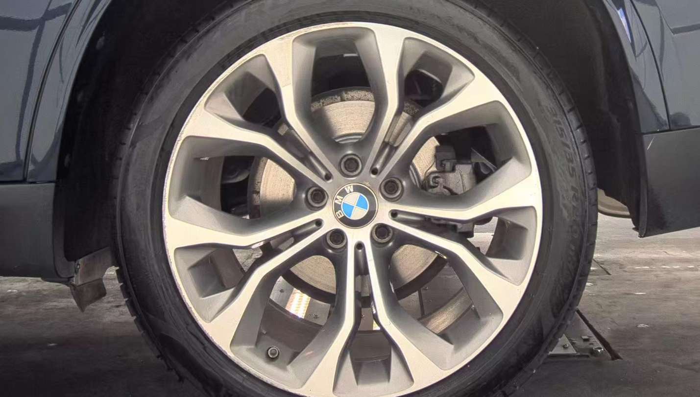 2017 BMW X5 Sports Activity Vehicle iPerformance LUXURY LINE