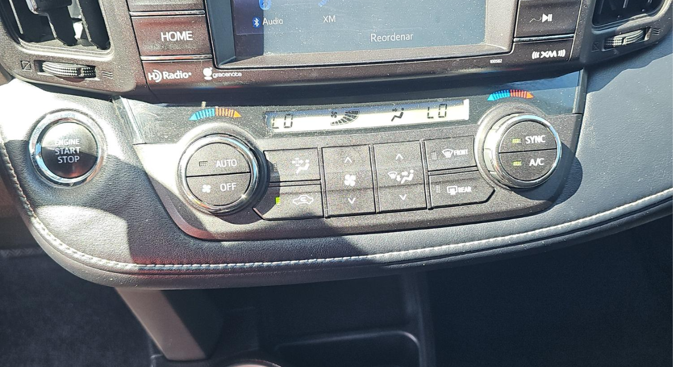 2018 Toyota RAV4 Adventure