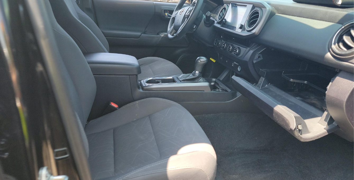 2017 Toyota Tacoma TRD Off-Road Crew Cab Long Bed