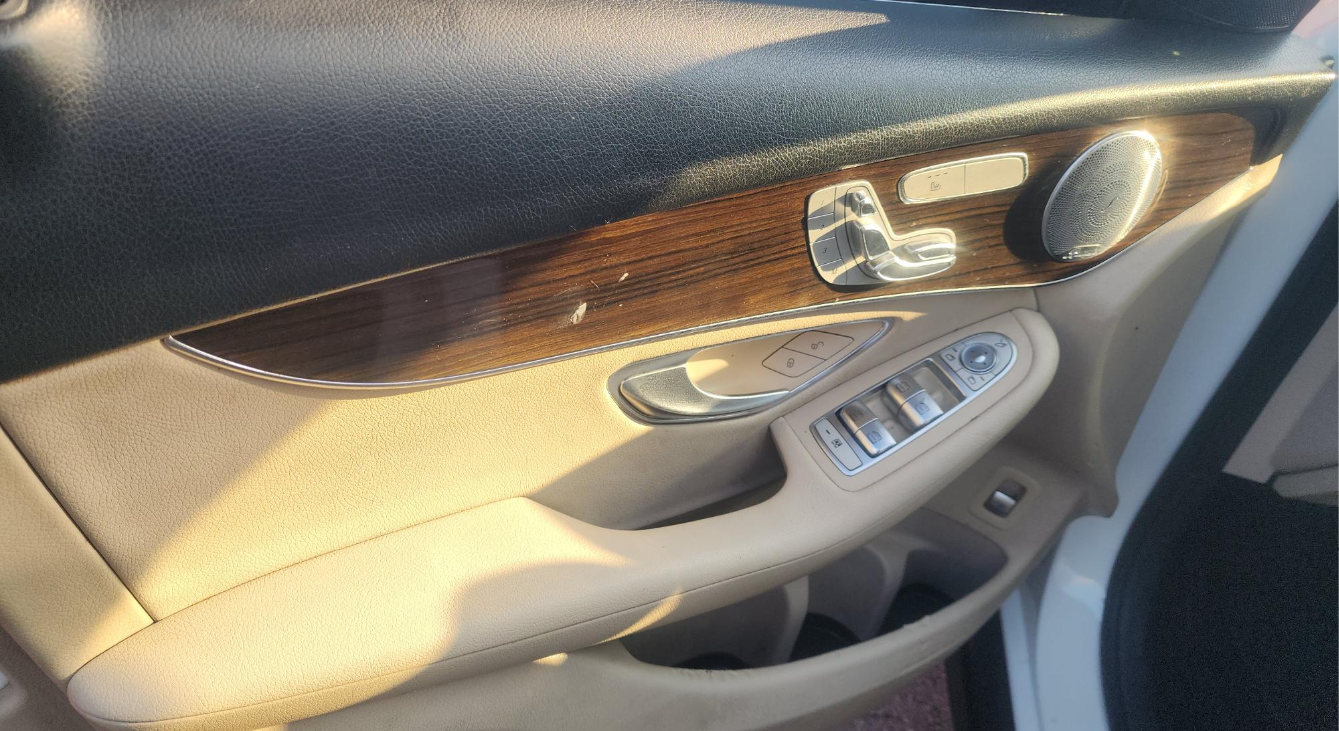 2017 Mercedes-Benz GLC 300 4MATIC