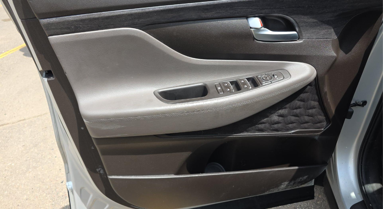 2020 Hyundai Santa Fe SE