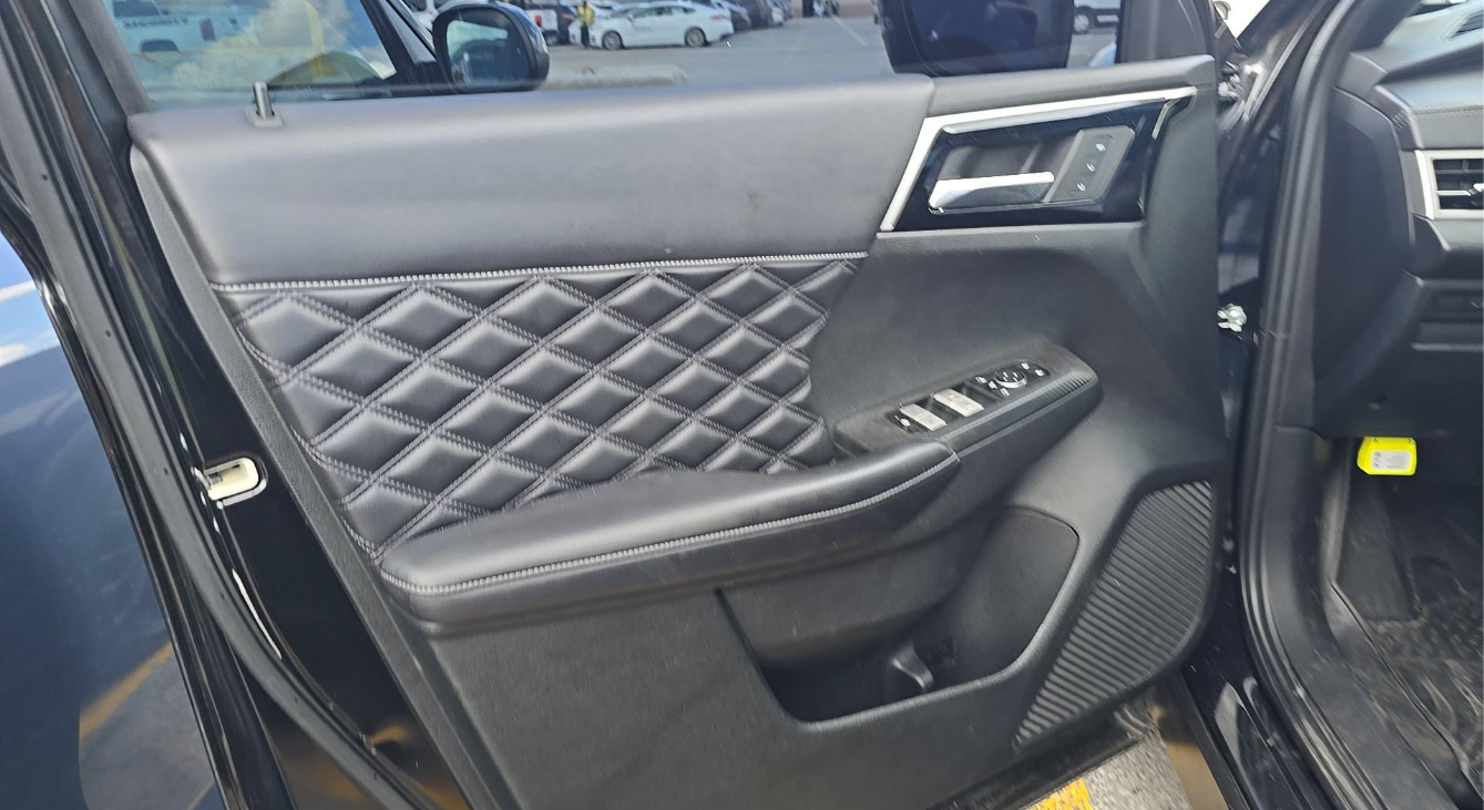 2023 Mitsubishi Outlander SEL 40th Anniversary