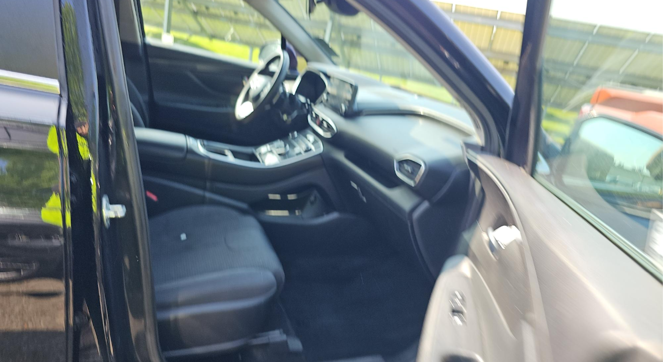 2021 Hyundai Santa Fe SE