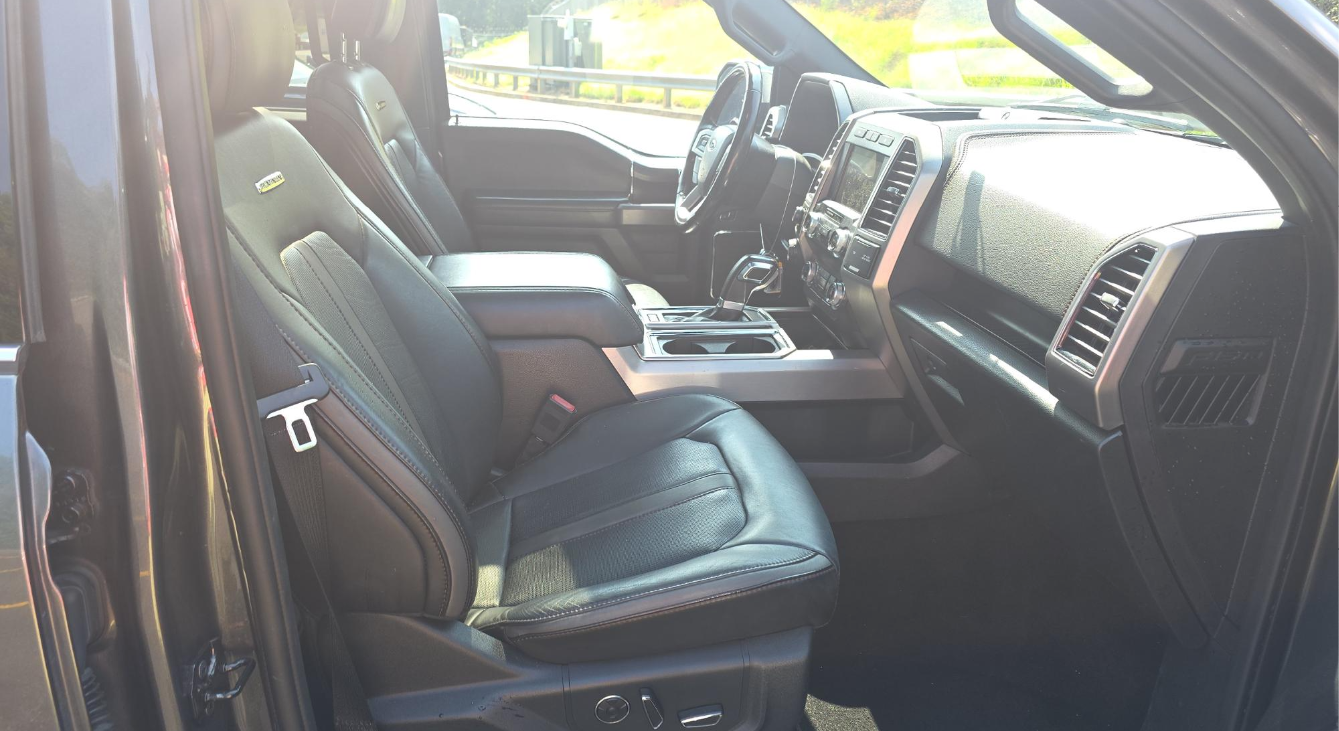 2019 Ford F-150 Platinum Crew Cab Short Bed