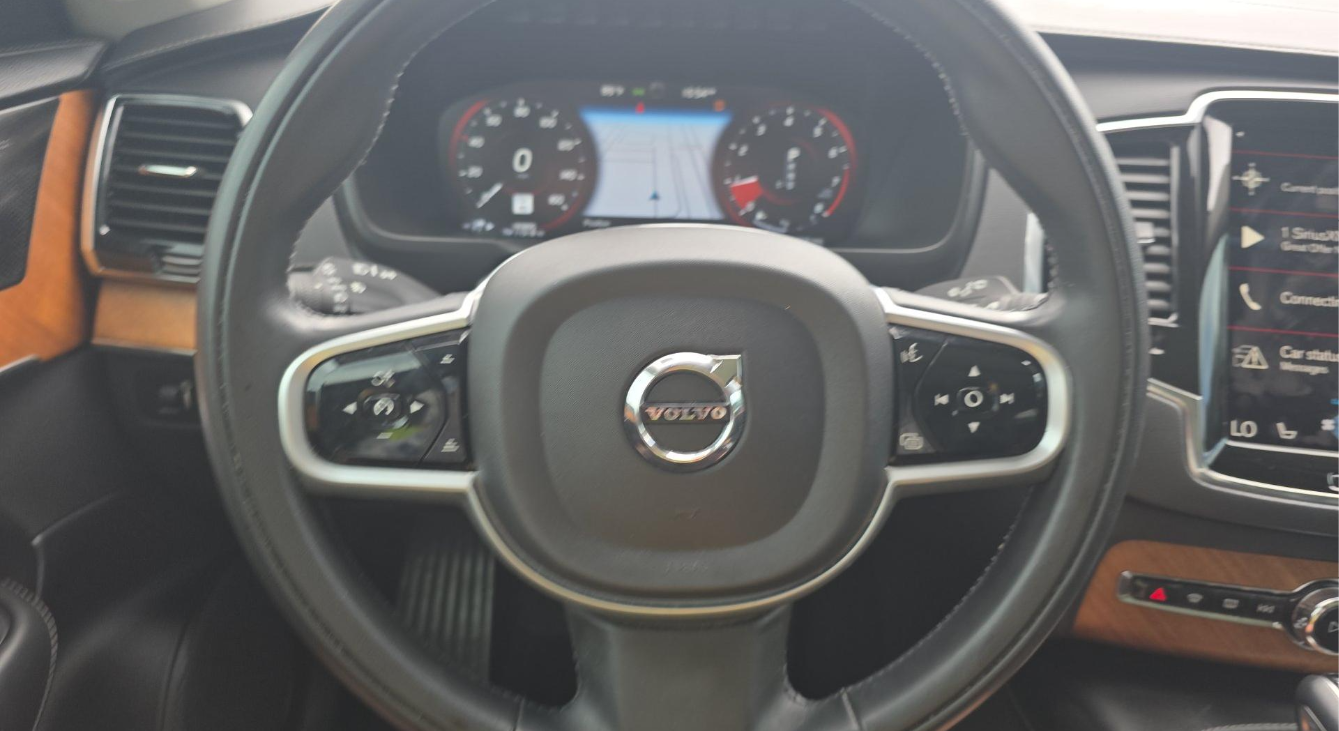 2020 Volvo XC90 T6 Inscription 7-Passenger