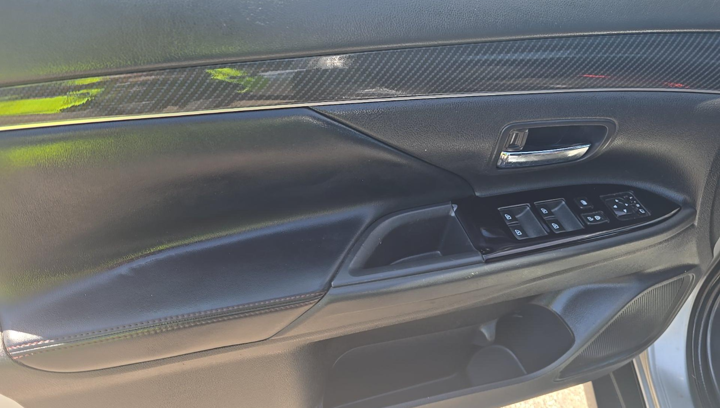 2020 Mitsubishi Outlander SE
