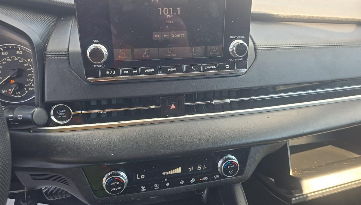 2023 Mitsubishi Outlander ES