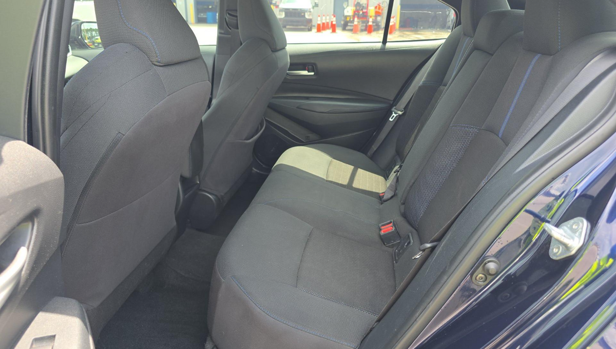 2020 Toyota Corolla SE Sedan