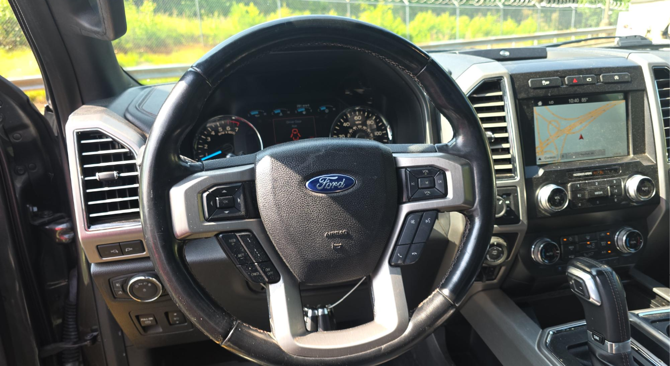 2019 Ford F-150 Platinum Crew Cab Short Bed