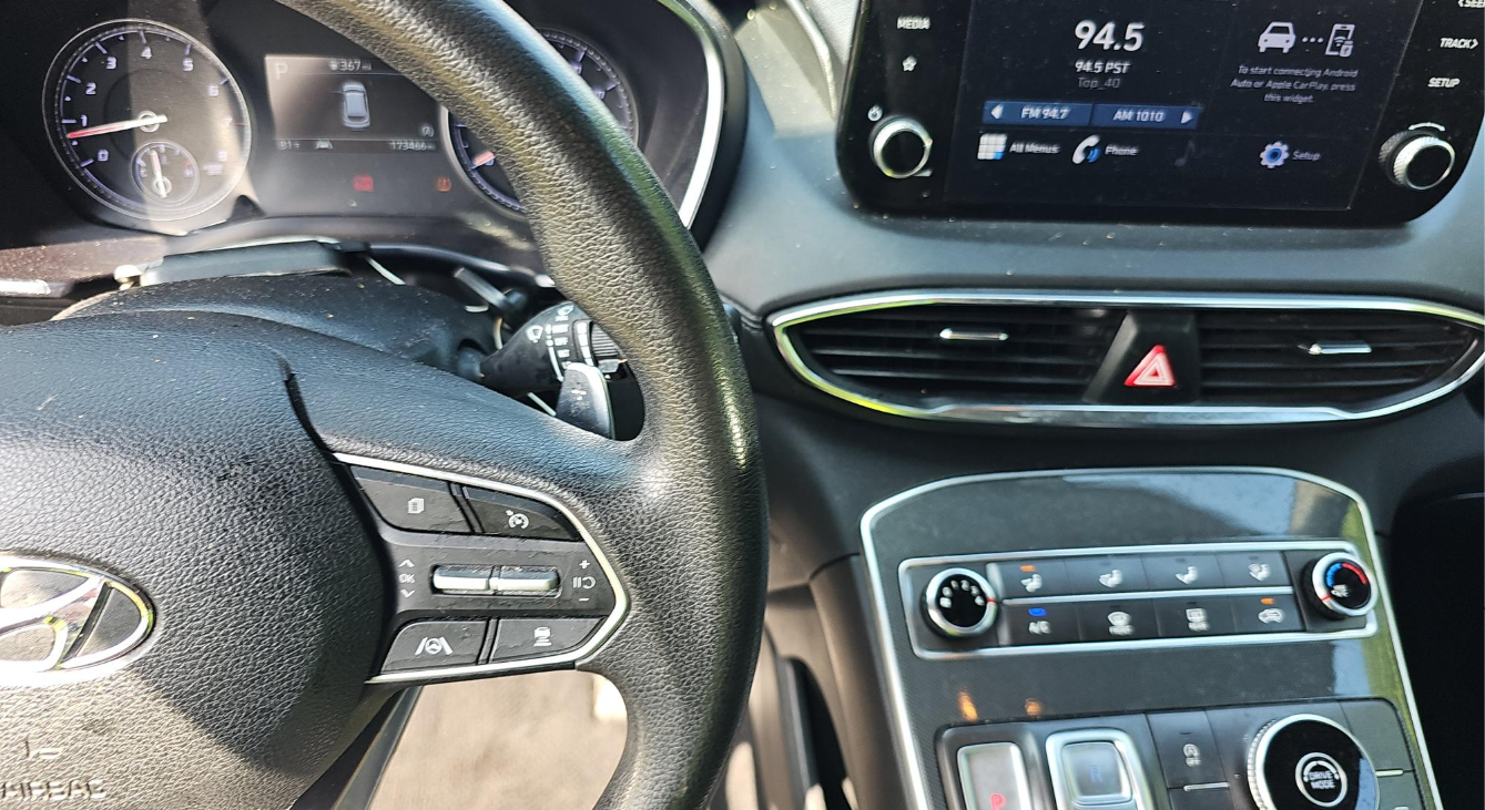 2021 Hyundai Santa Fe SE