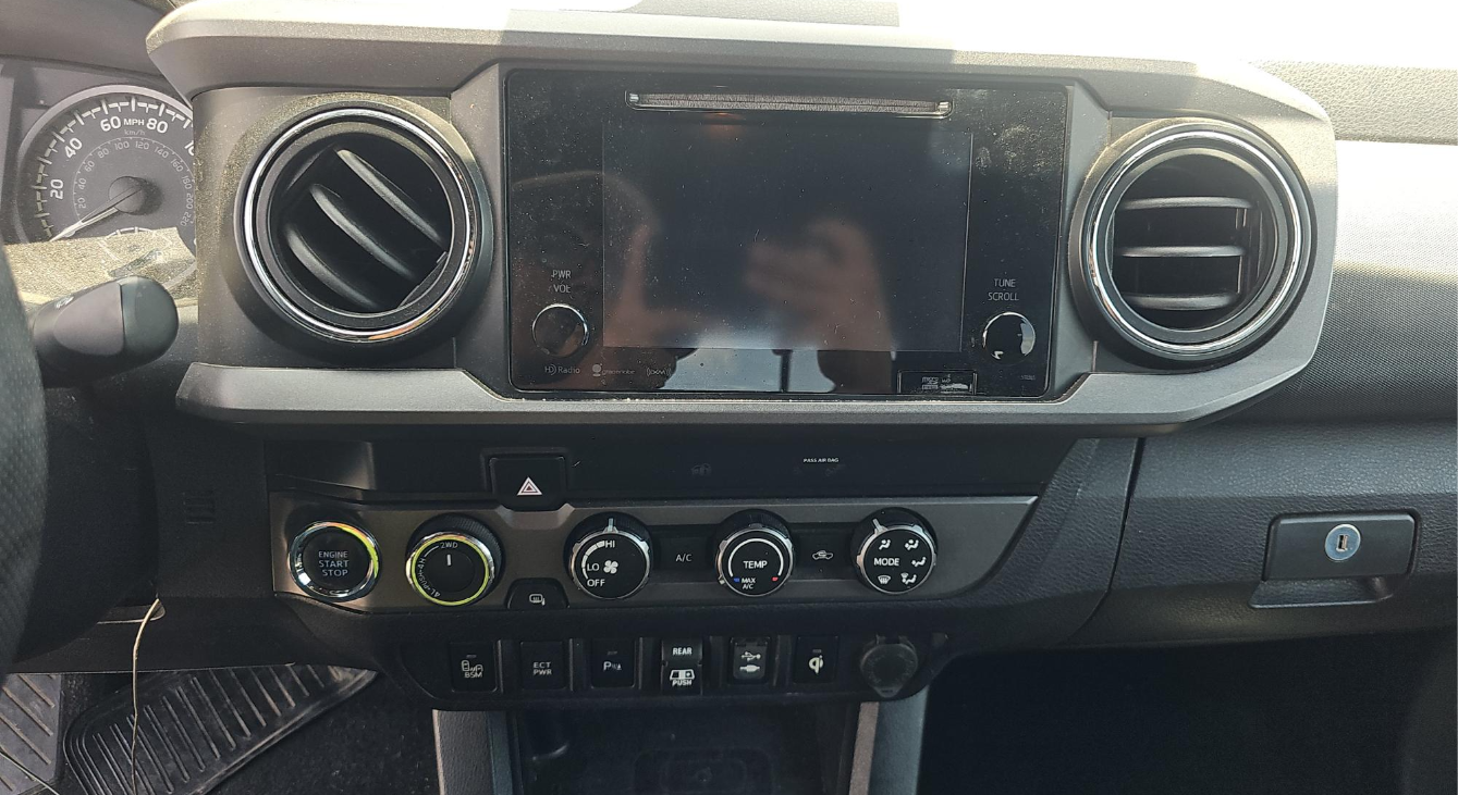2019 Toyota Tacoma TRD Off-Road Crew Cab Medium Bed