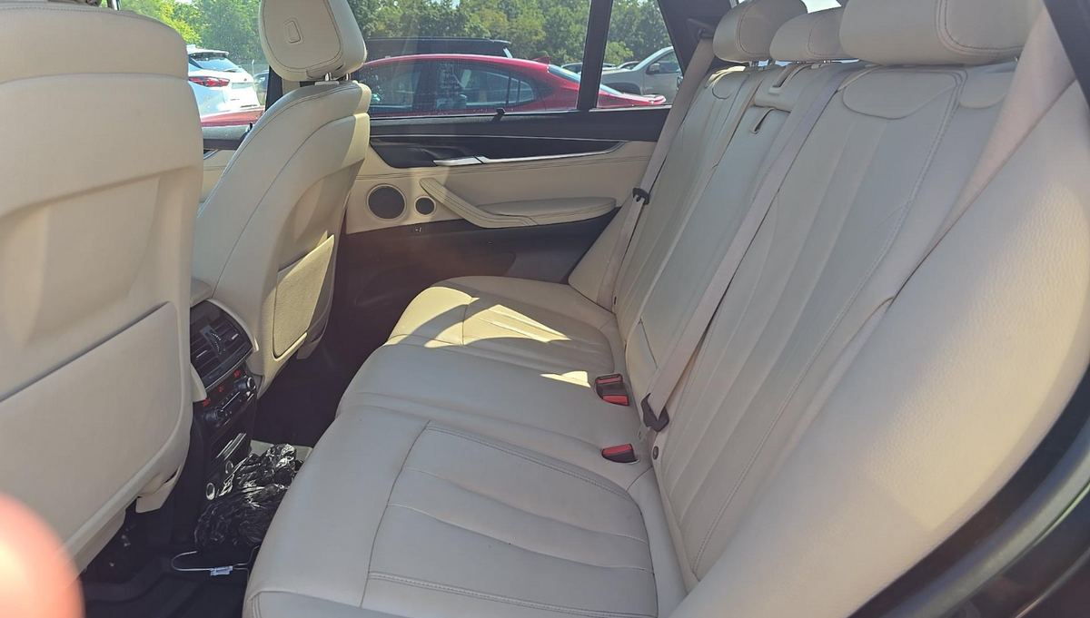 2017 BMW X5 Sports Activity Vehicle iPerformance LUXURY LINE