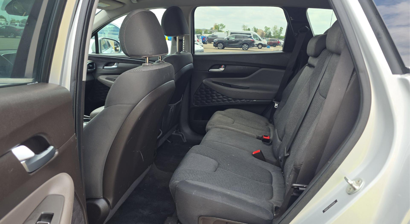2020 Hyundai Santa Fe SE