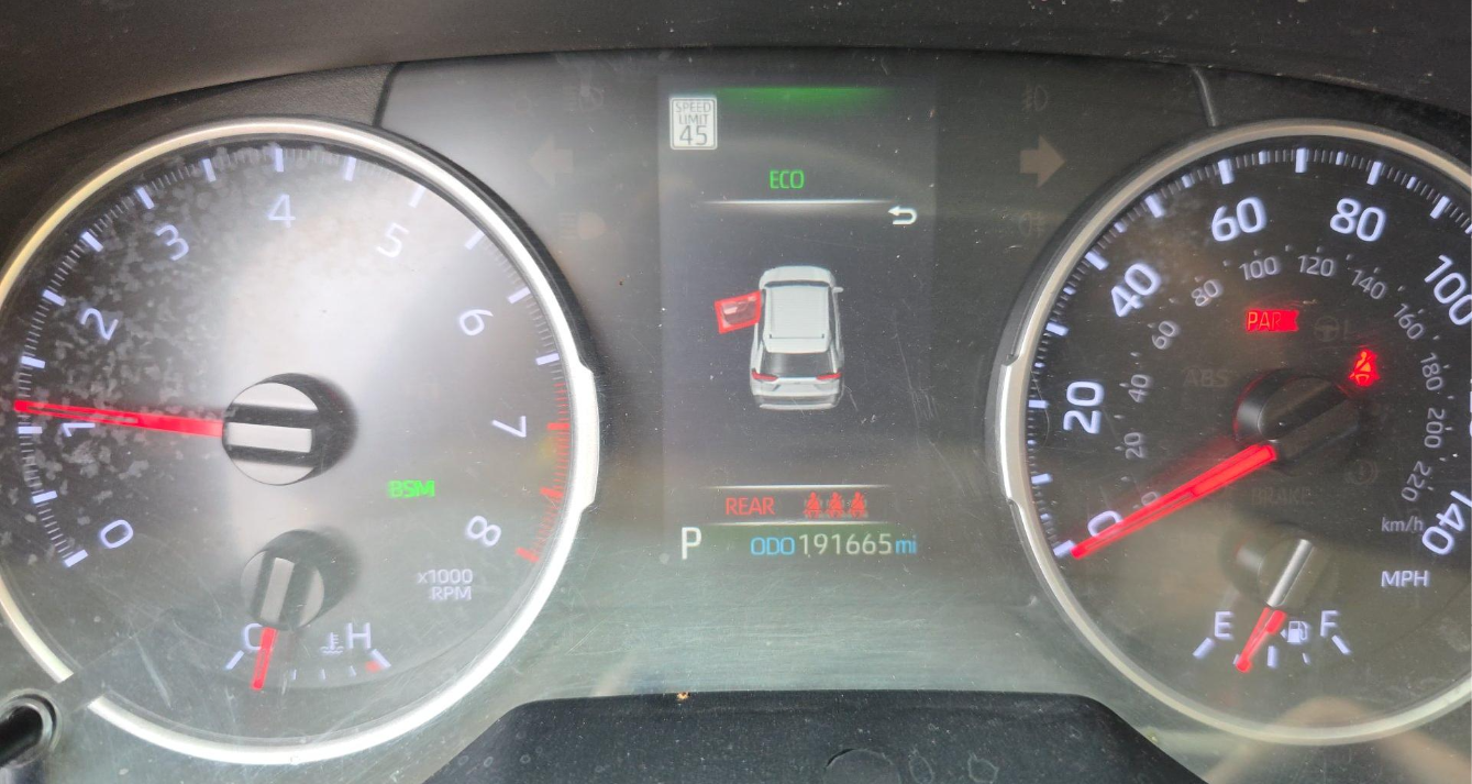 2019 Toyota RAV4 LE