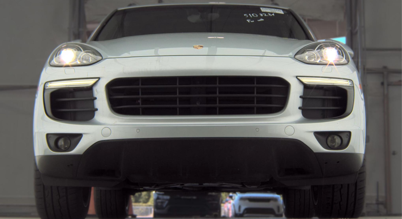 2017 Porsche Cayenne Platinum Edition