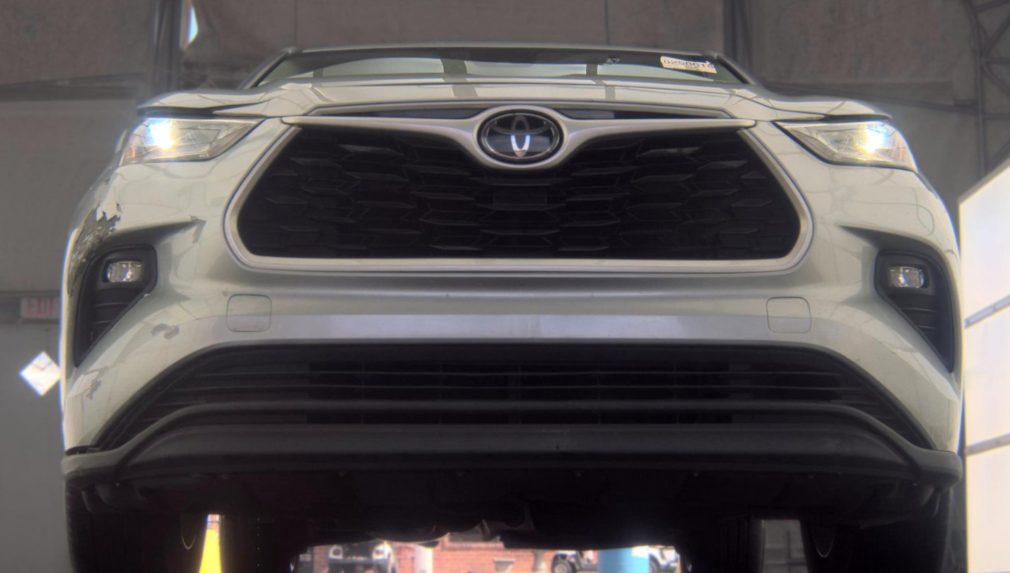 2021 Toyota Highlander LE