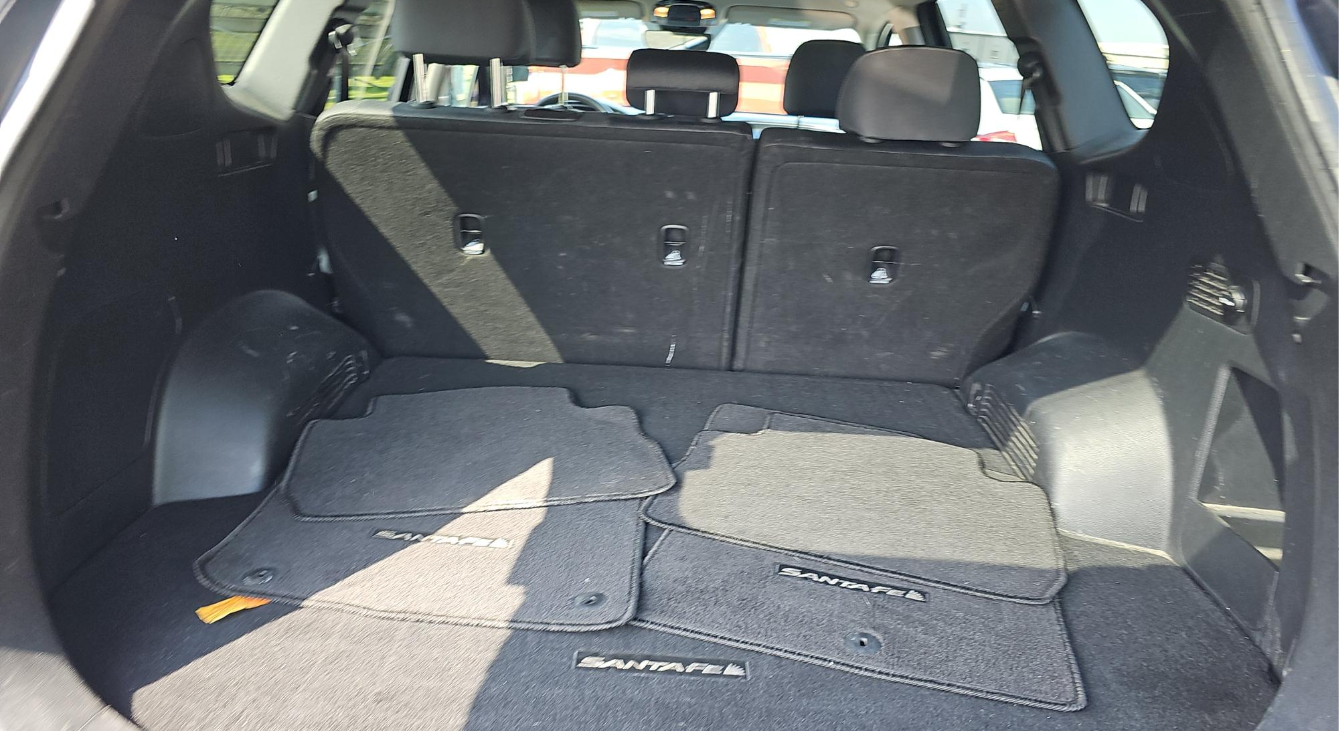 2021 Hyundai Santa Fe SE