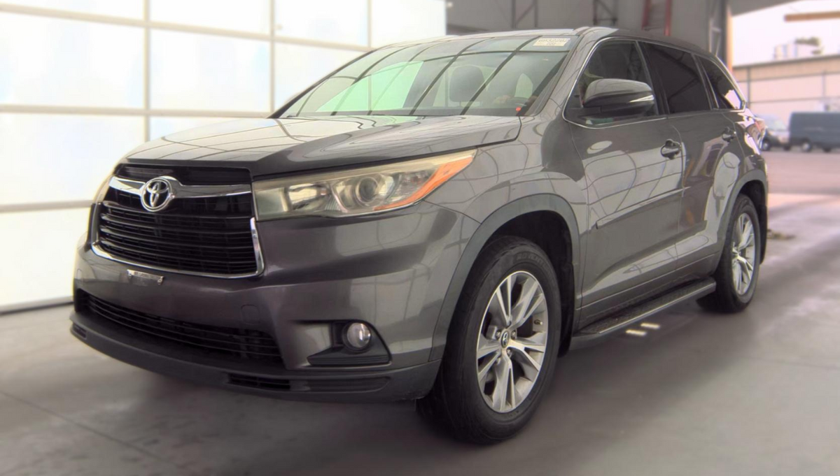 2016 Toyota Highlander LE Plus