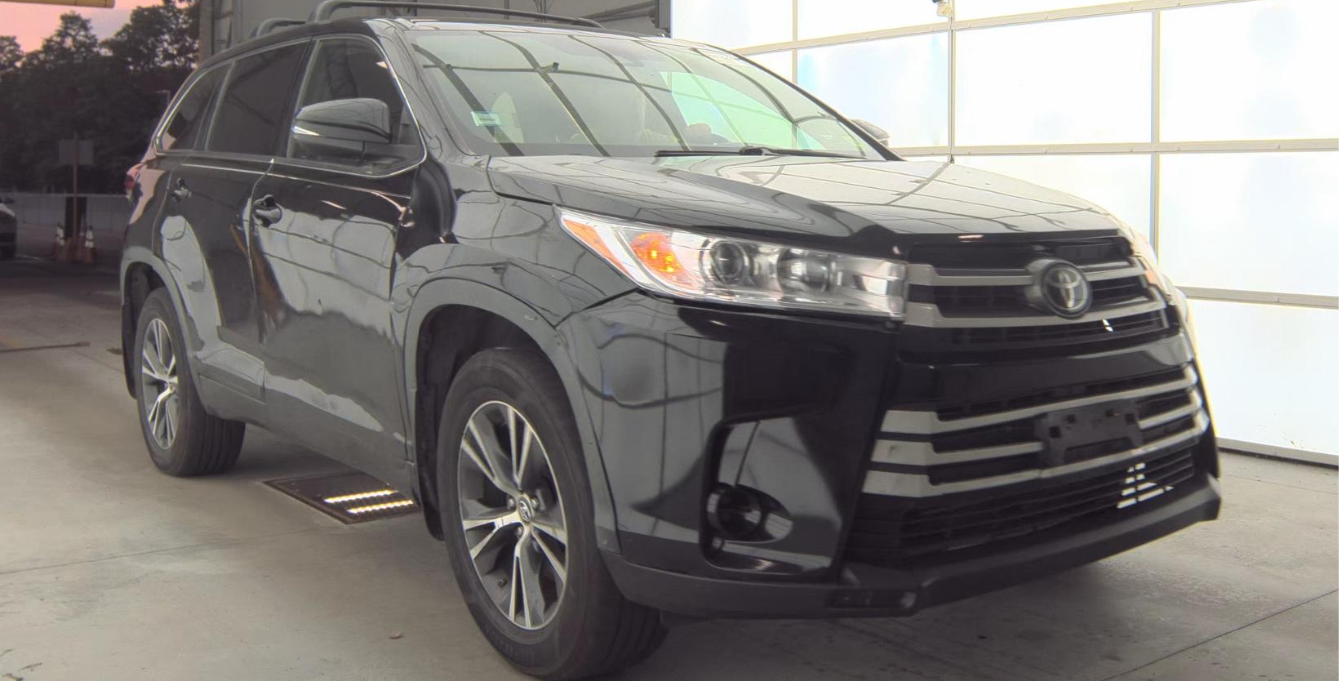2018 Toyota Highlander LE
