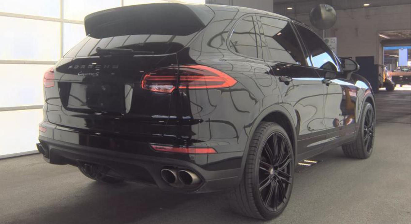 2016 Porsche Cayenne S