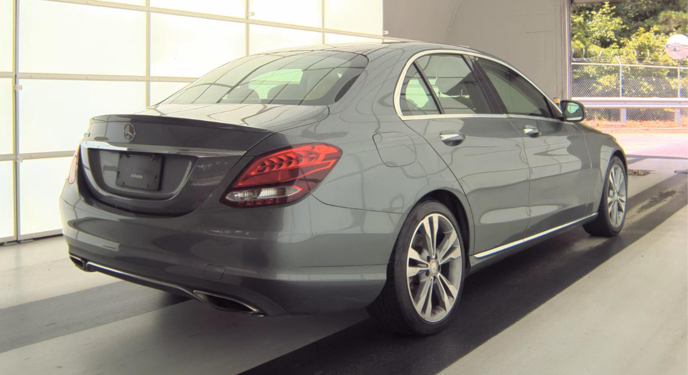 2017 Mercedes-Benz C 300 Sedan