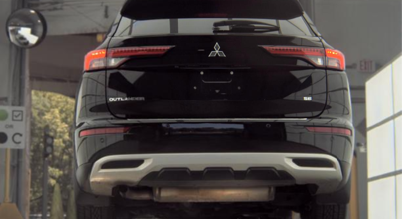 2023 Mitsubishi Outlander SE