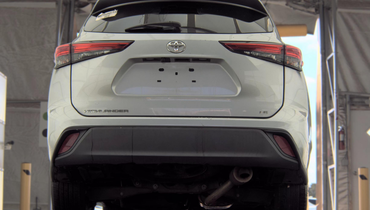 2021 Toyota Highlander LE