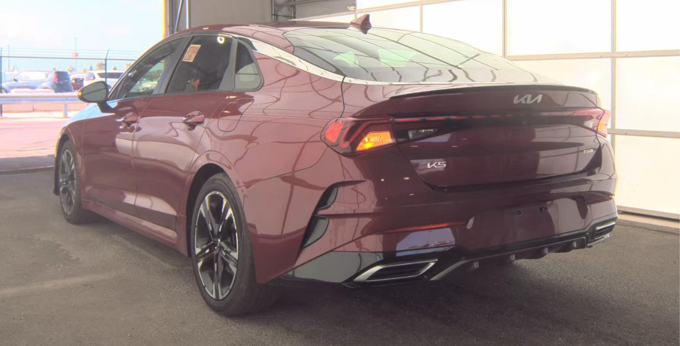 2023 Kia K5 GT-Line