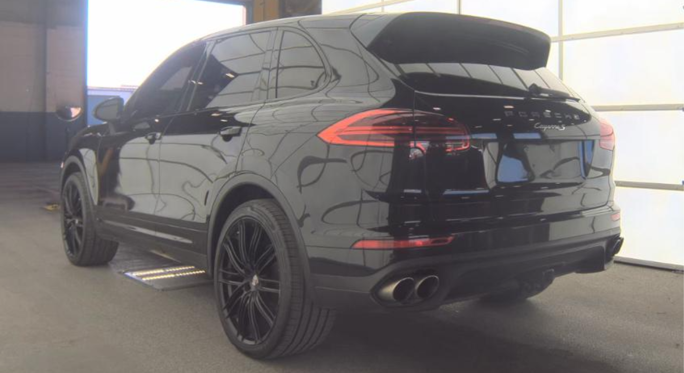 2016 Porsche Cayenne S