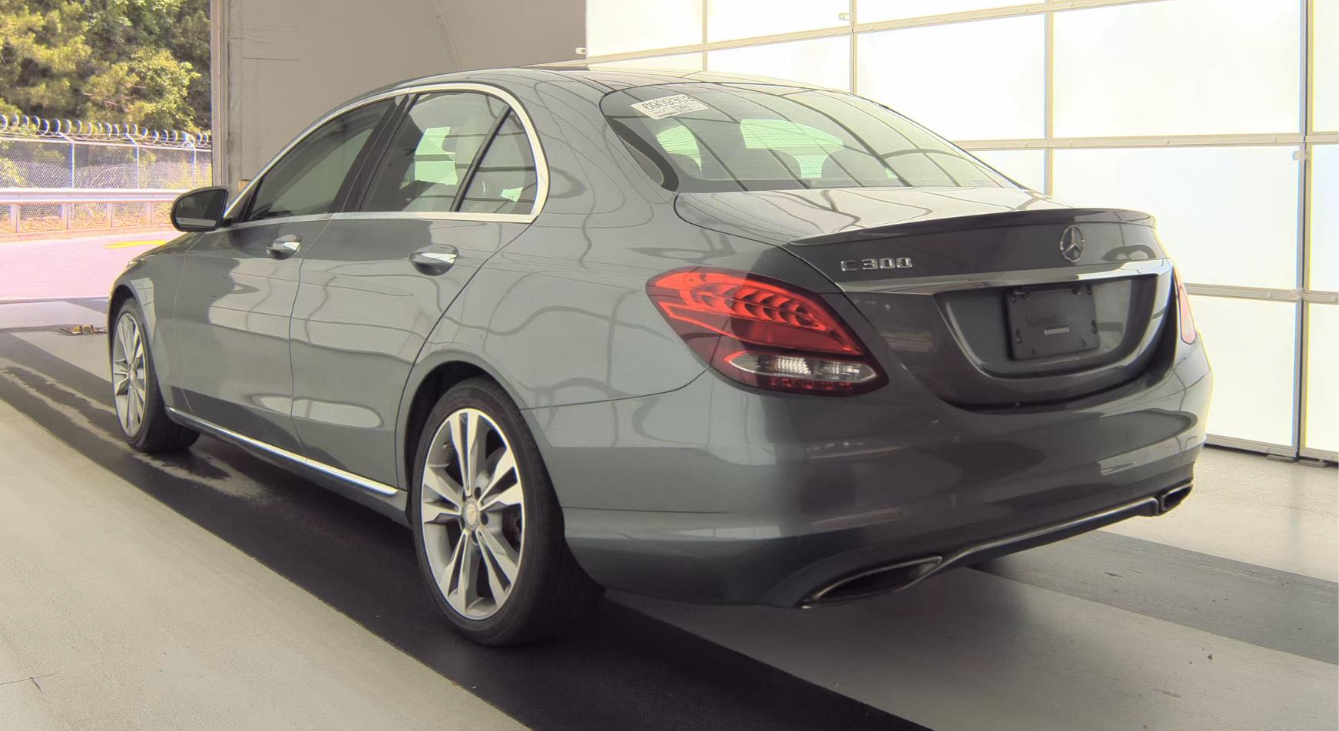 2017 Mercedes-Benz C 300 Sedan