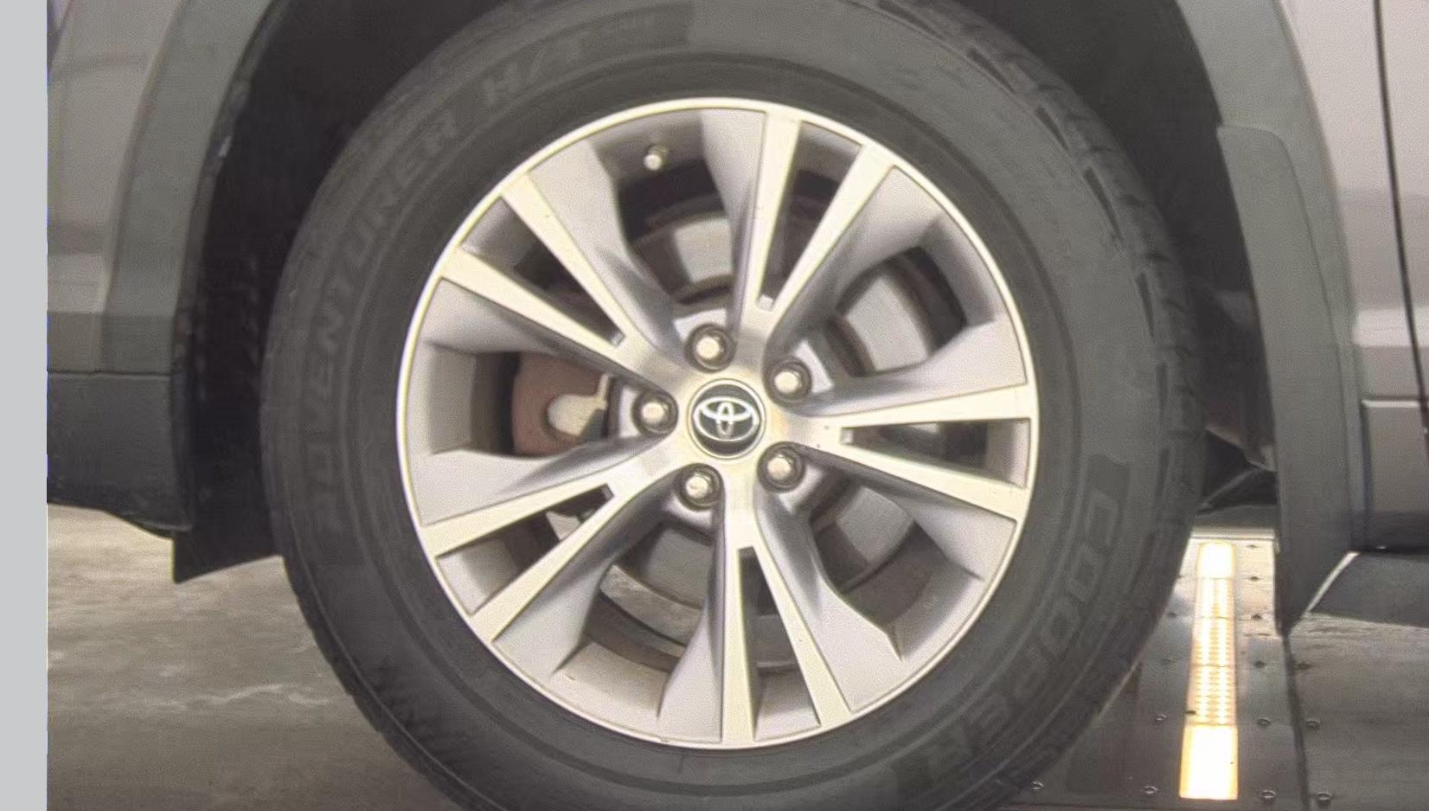 2016 Toyota Highlander LE Plus
