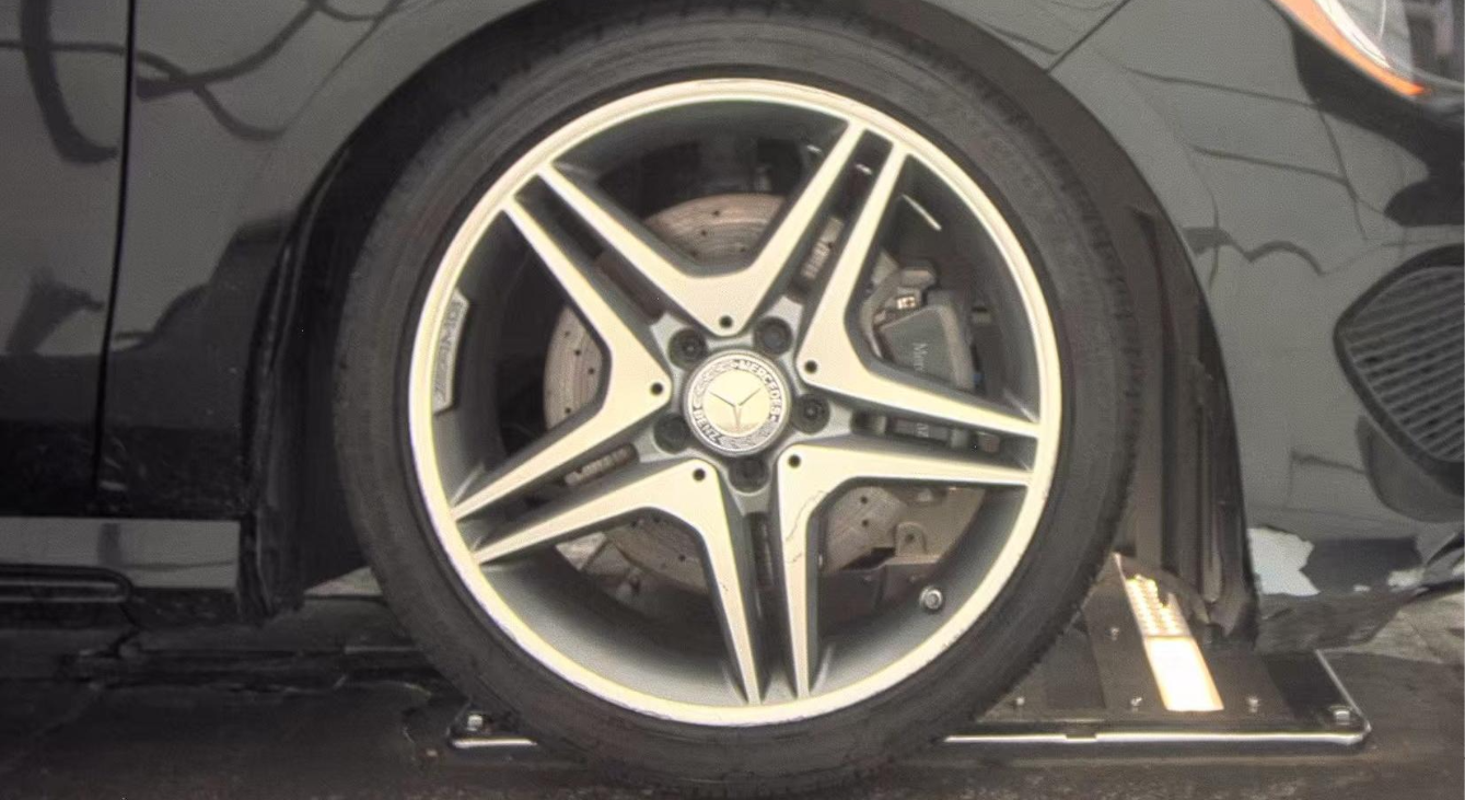 2015 Mercedes-Benz CLA 250