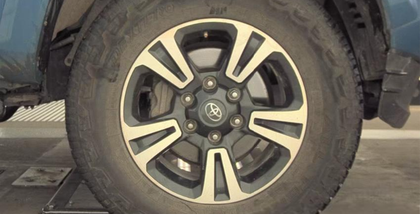 2019 Toyota Tacoma TRD Sport Crew Cab Medium Bed