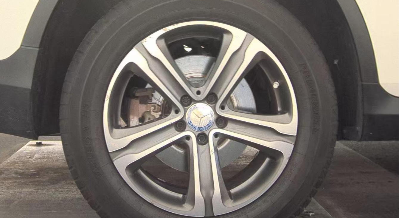 2017 Mercedes-Benz GLC 300 4MATIC