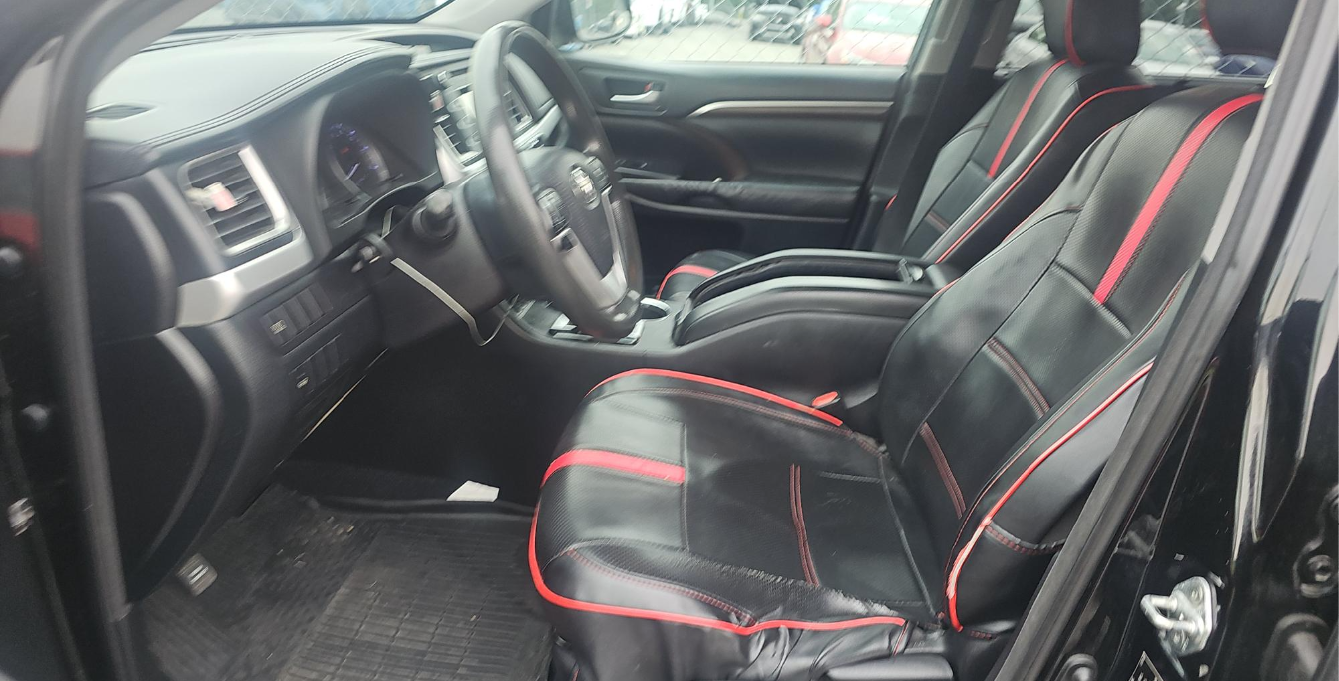 2018 Toyota Highlander LE