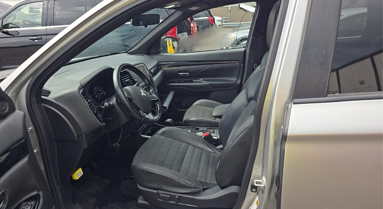 2019 Mitsubishi Outlander LE